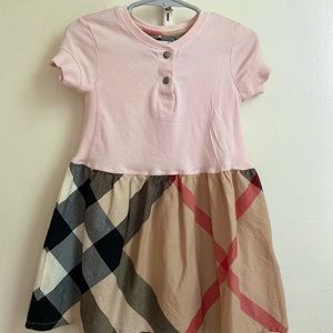 Burberry dress 2y